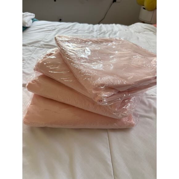 Reusable Washable Dog Pee Pad 4 Pack, Pink Waterproof. Pet Made in USA Cardinal - Picture 1 of 10